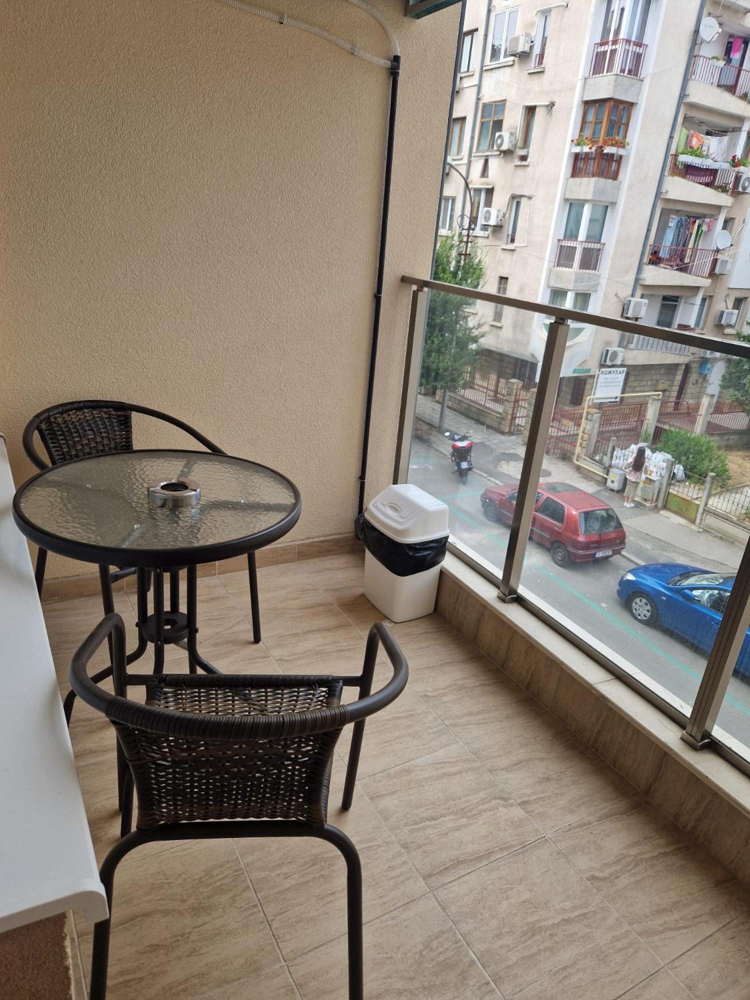 De Ja Vu 54 Apartment Burgas Bagian luar foto